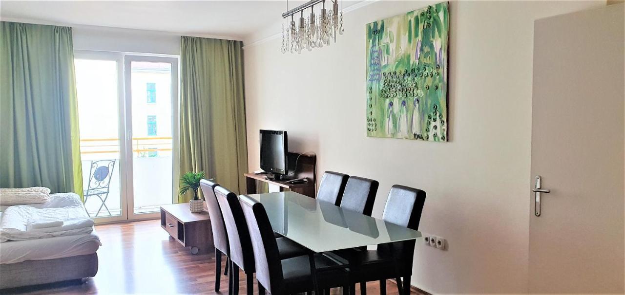 Govienna - Messe Wien Apartment Esterno foto