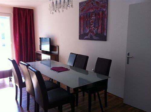 Govienna - Messe Wien Apartment Esterno foto